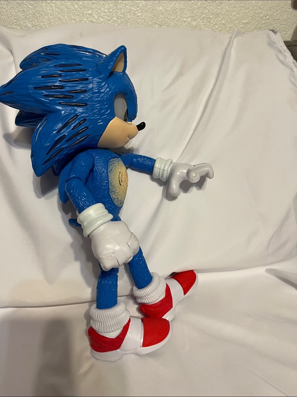 Blue Sonic-Inspired Poseable Action Figure - Kids Toys - Picture 3 of 7